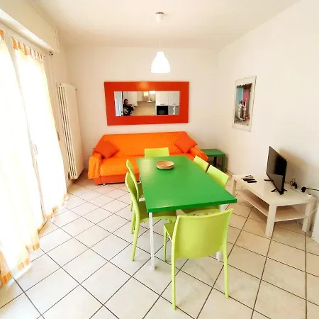 Erica Igea Marina Apartment *
